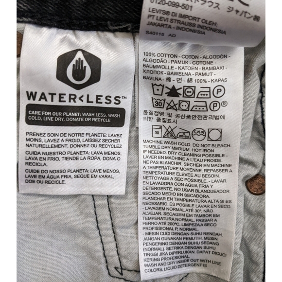 Levi's 501 Cutoff Denim Shorts Size 25 - Mid Rise - Black Distressed Frayed Hem - Picture 8 of 8